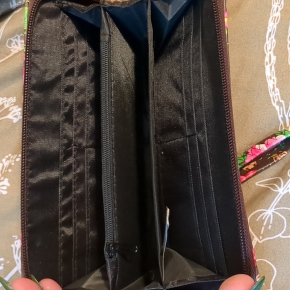 Paris B Rose Wallet - Picture 3 of 3